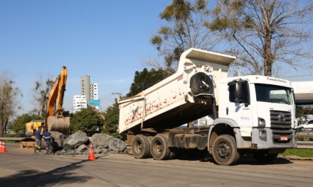 Avança recapeamento da Avenida Carahá