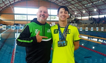 Gabriel Nerbass conquista três ouros e uma prata no Estadual Absoluto de Natação em Florianópolis
