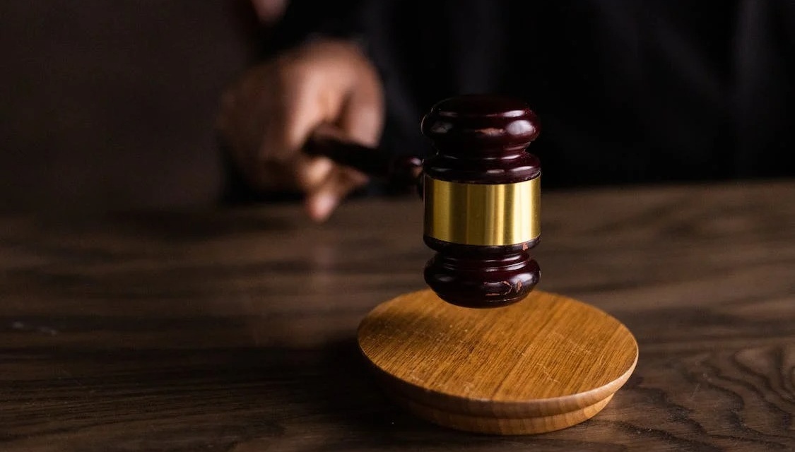 Júri aplica pena de 24 anos por tentativas de feminicídio e homicídio qualificado