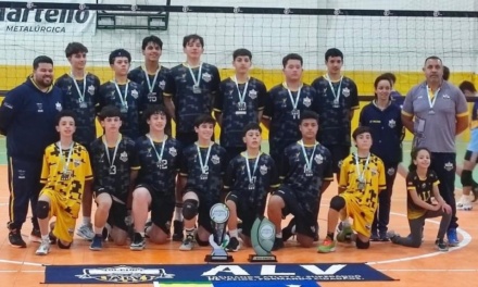 ALV conquista título da Liga Serrana Sub-16 e leva troféu eficiência