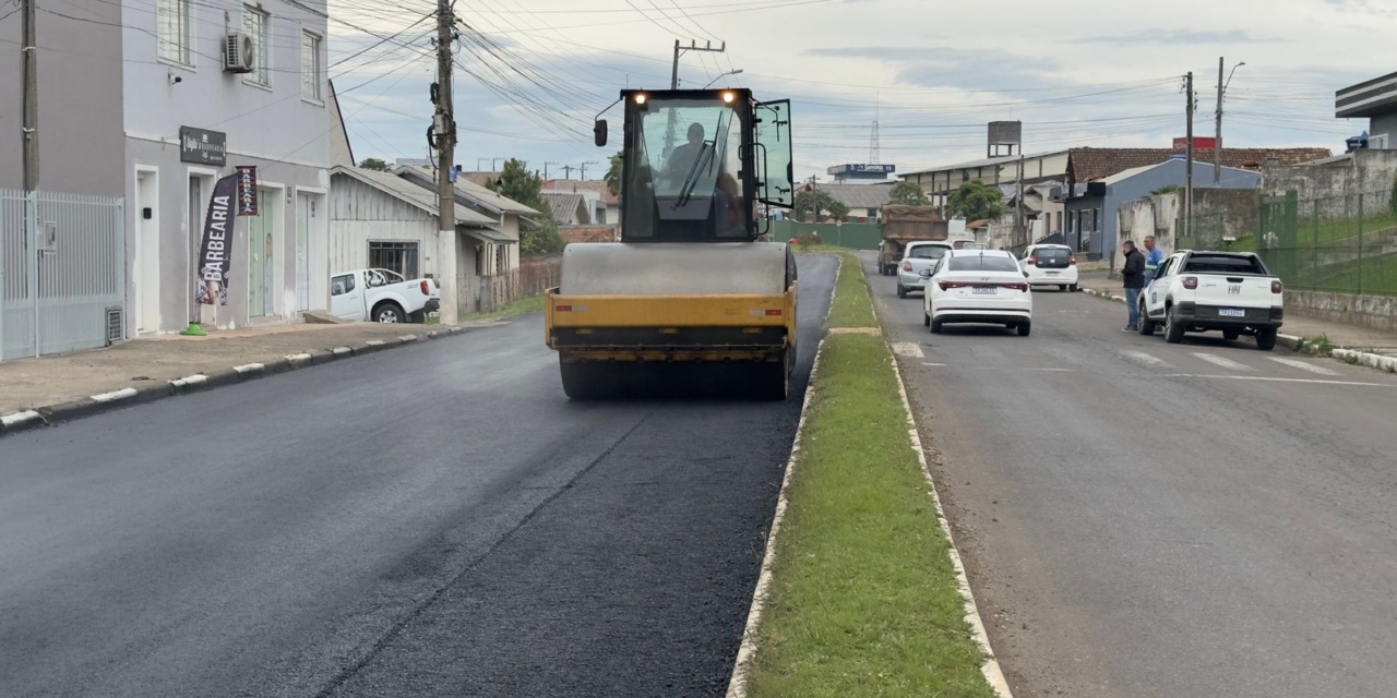 Investimento em massa asfáltica inova infraestrutura viária de Lages