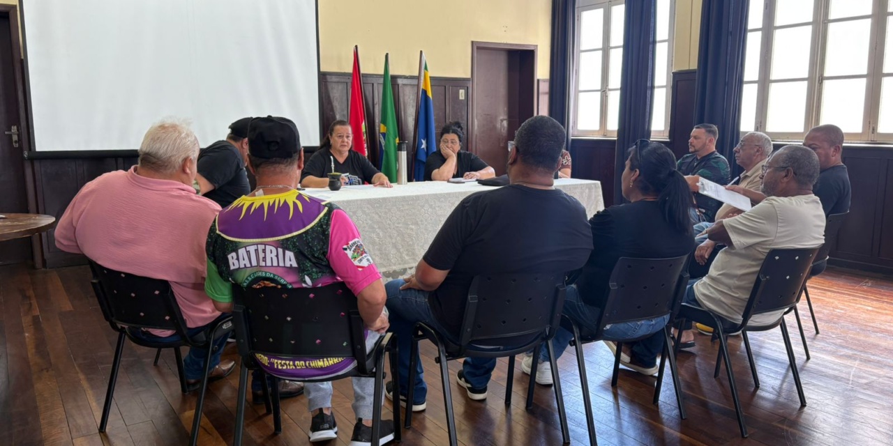 Carnaval 2026: Fundação Cultural de Lages e Liga das Escolas de Samba alinham organização dos desfiles