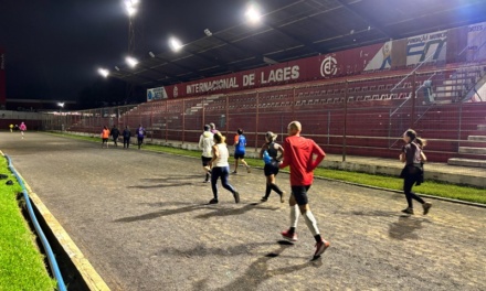 Pista de atletismo do Estádio Vidal Ramos Júnior retoma horário normal em fevereiro