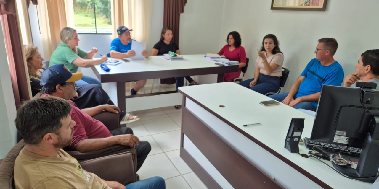 Prefeitura de Bocaina do Sul inicia a semana com reunião de secretariado