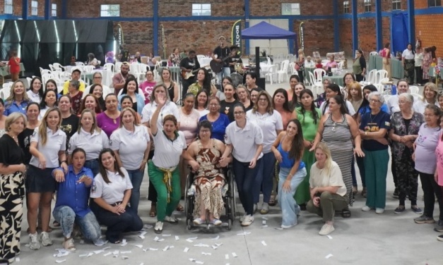 Capão Alto: 2ª mateada da mulher celebrou união e alegria