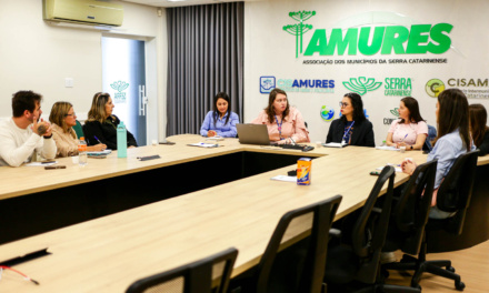 Lages lidera capacitação regional e se consolida como referência no acolhimento a mulheres em situação de violência