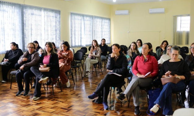 Secretaria da Educação promove formação sobre o sistema Betha Professores para 600 docentes da Educação Infantil