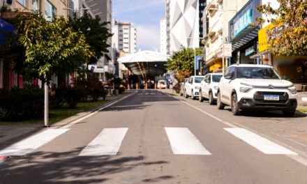 Sinalização reforçada nas principais vias e pontos turísticos de Lages prepara cidade para receber visitantes da 36ª Festa Nacional do Pinhão