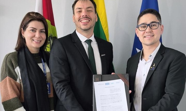 Prefeitura de Lages e Defensoria Pública firmam pacto pela cidadania nas escolas