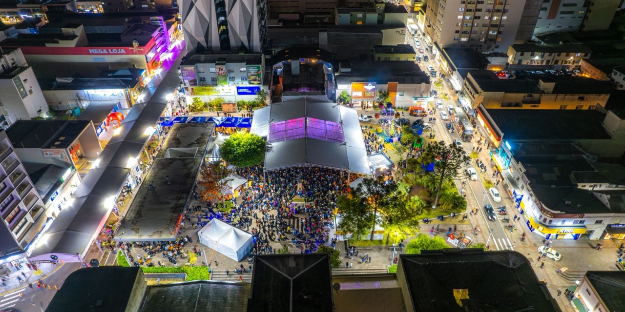 Programação da 36ª Festa Nacional do Pinhão segue nesta segunda-feira (25 de maio)
