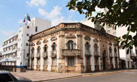 Projetos aprovados pelo Legislativo unificam compras públicas e criam Secretaria com foco em inovação na gestão municipal