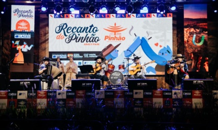 Terça-feira da 36ª Festa Nacional do Pinhão tem clima familiar, cultura serrana e música tradicionalista