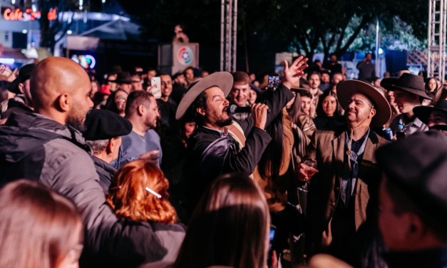 36ª Festa Nacional do Pinhão: noite de música e encontros no coração da cidade na noite desta quarta-feira