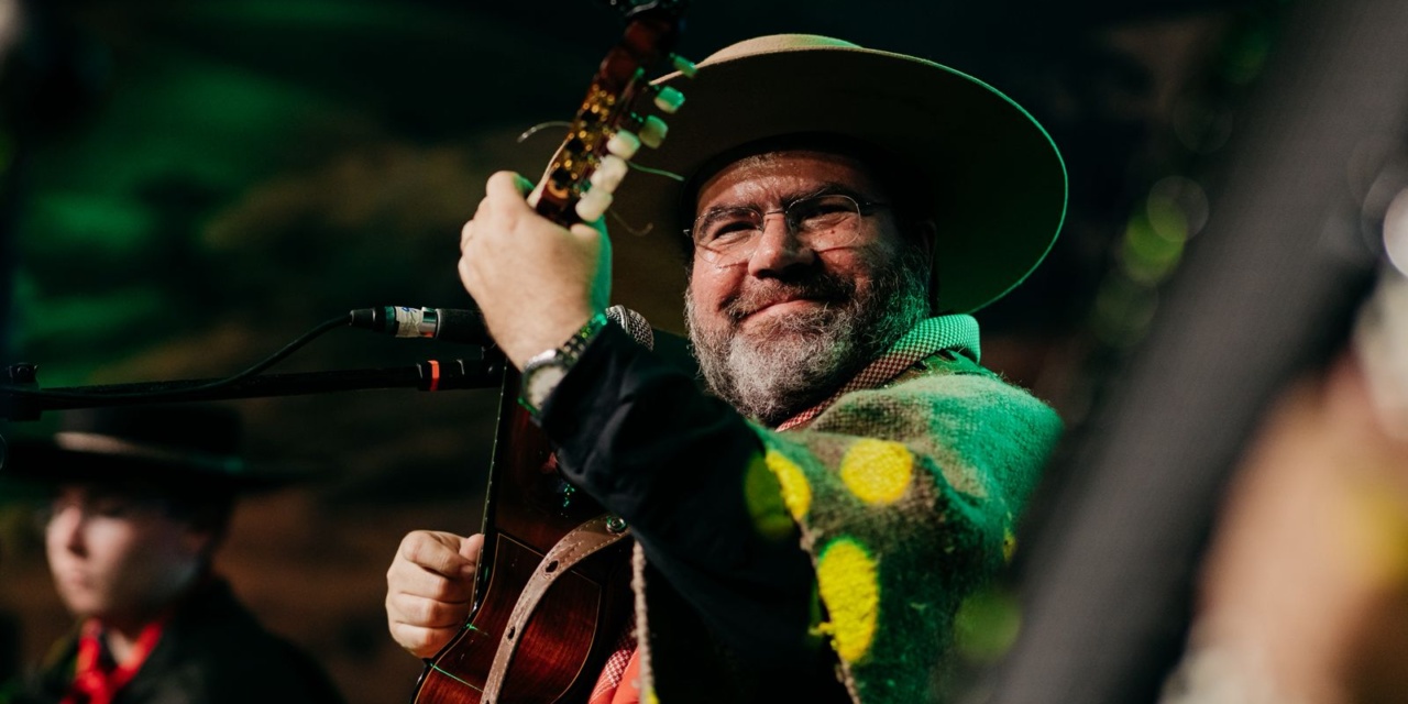 Música regional marca mais uma noite da 36ª Festa Nacional do Pinhão no Calçadão da Praça João Costa