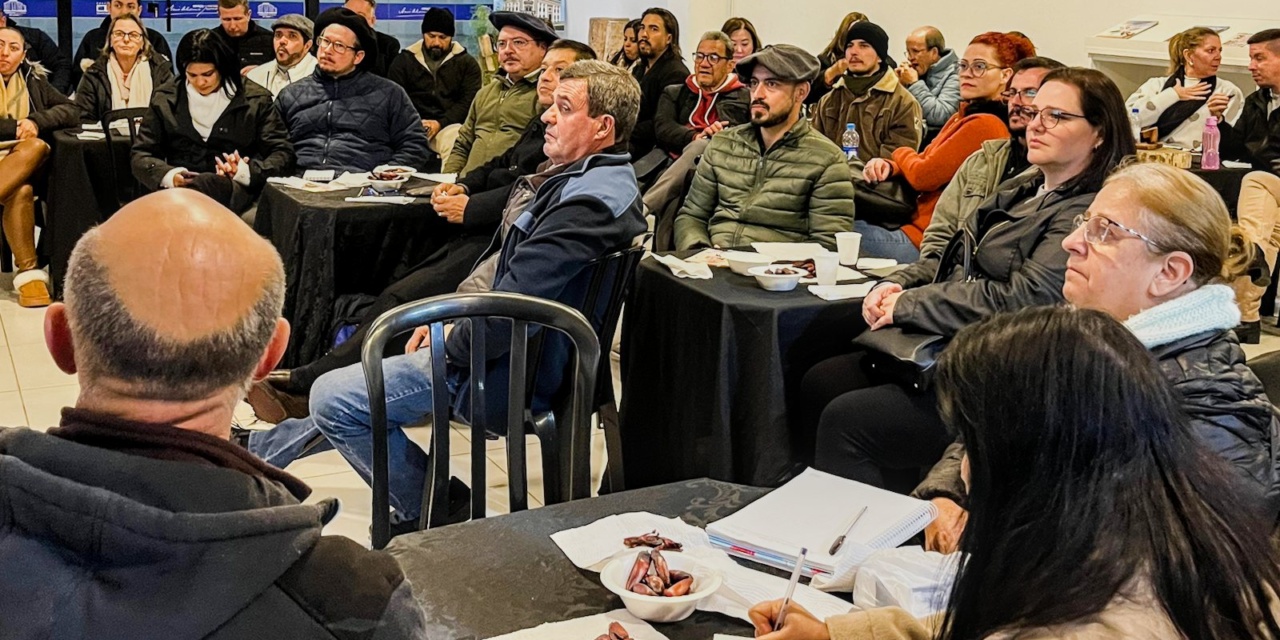 Secretaria do Turismo promove roda de conversa sobre impactos socioeconômicos e culturais dos eventos na cidade