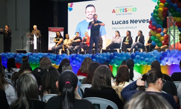 Ibirama sedia primeiro seminário regional sobre autismo do Alto Vale e reúne mais de 1.300 pessoas em dia histórico para a inclusão